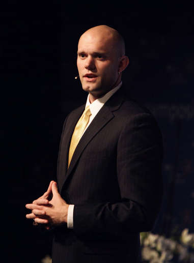 Джеймс Клир: Атомдық әдеттердің сиқыры мен өмірді өзгертудің 1 пайыздық формуласы